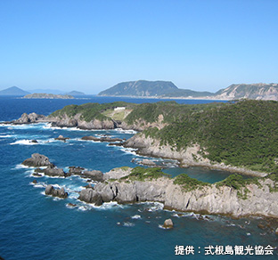 式根島のおすすめスポット・神引展望台