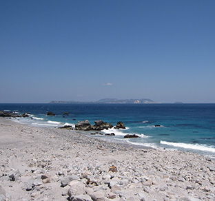 神津島のおすすめスポット・観音浦・観音堂