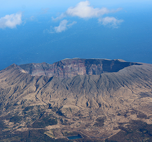 三宅島のおすすめスポット・雄山